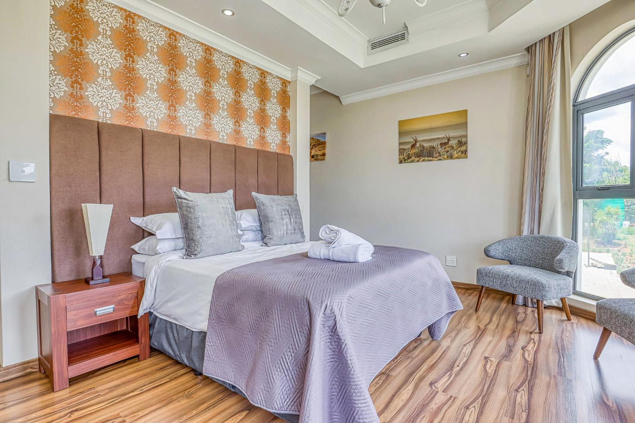 Villa Tasha Luxury Suites, Lanseria