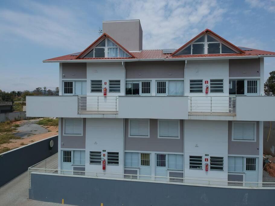 Apartamentos estilo loft pertinho da rota do vinho