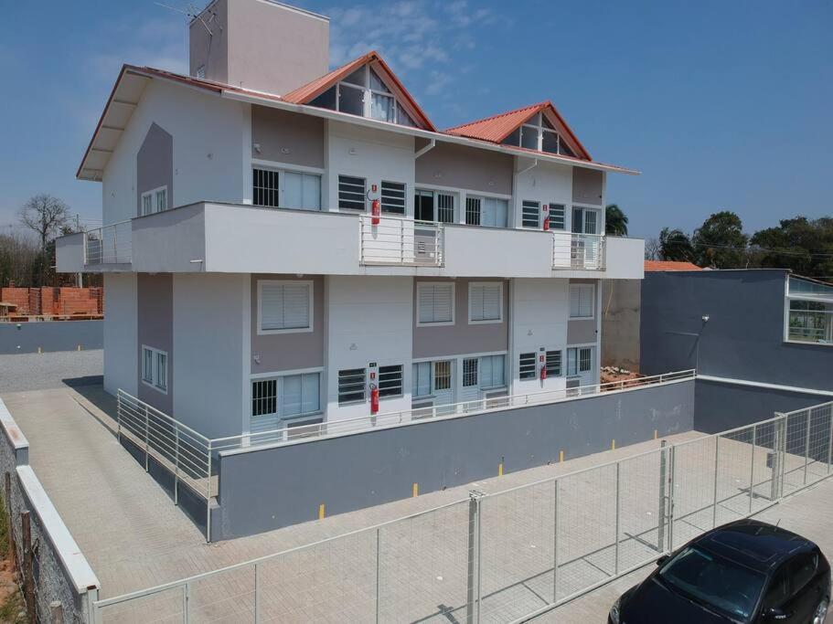 Apartamentos estilo loft pertinho da rota do vinho