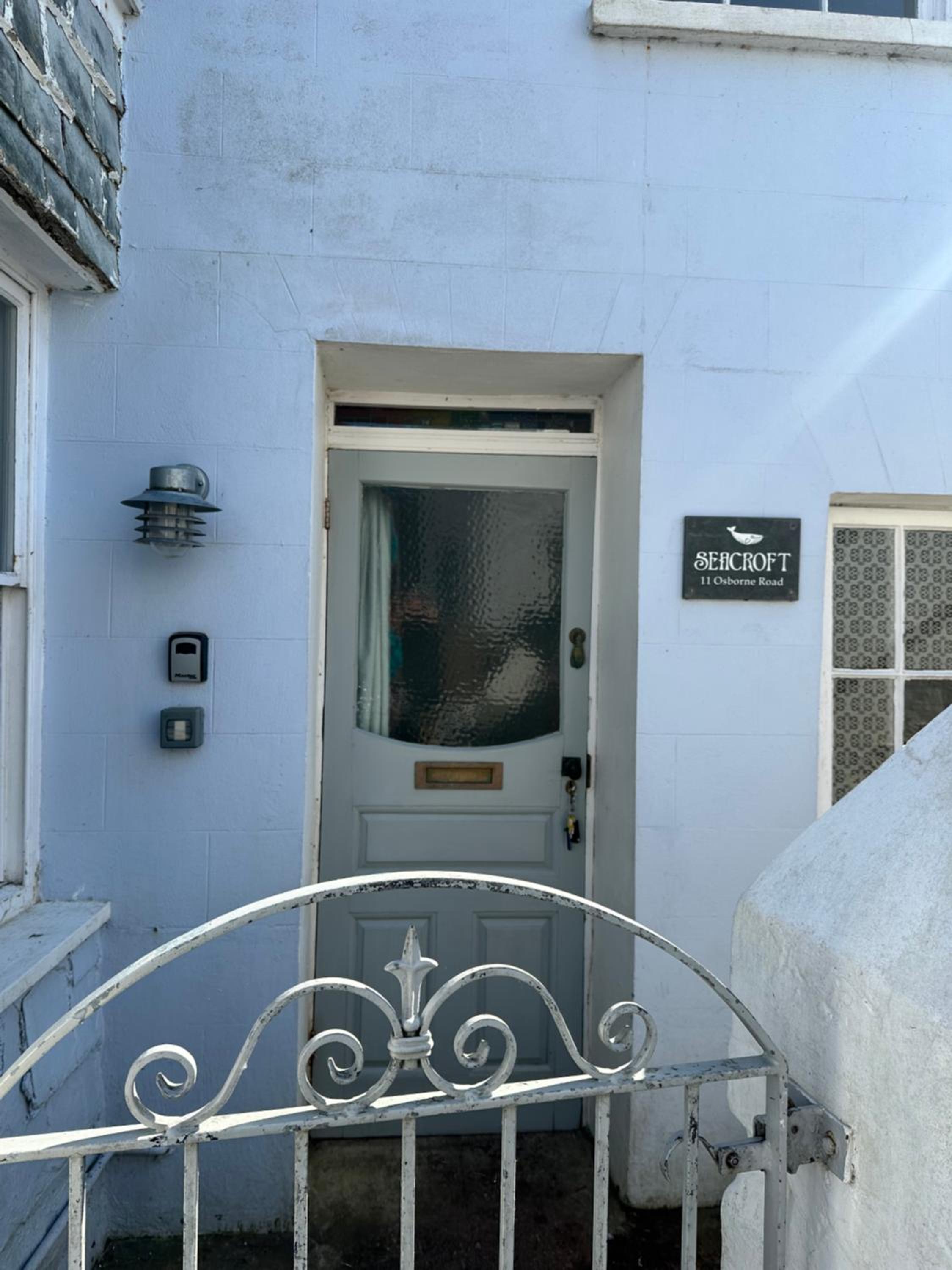Seacroft - Cosy Georgian Listed Townhouse sleeps 6 dog friendly