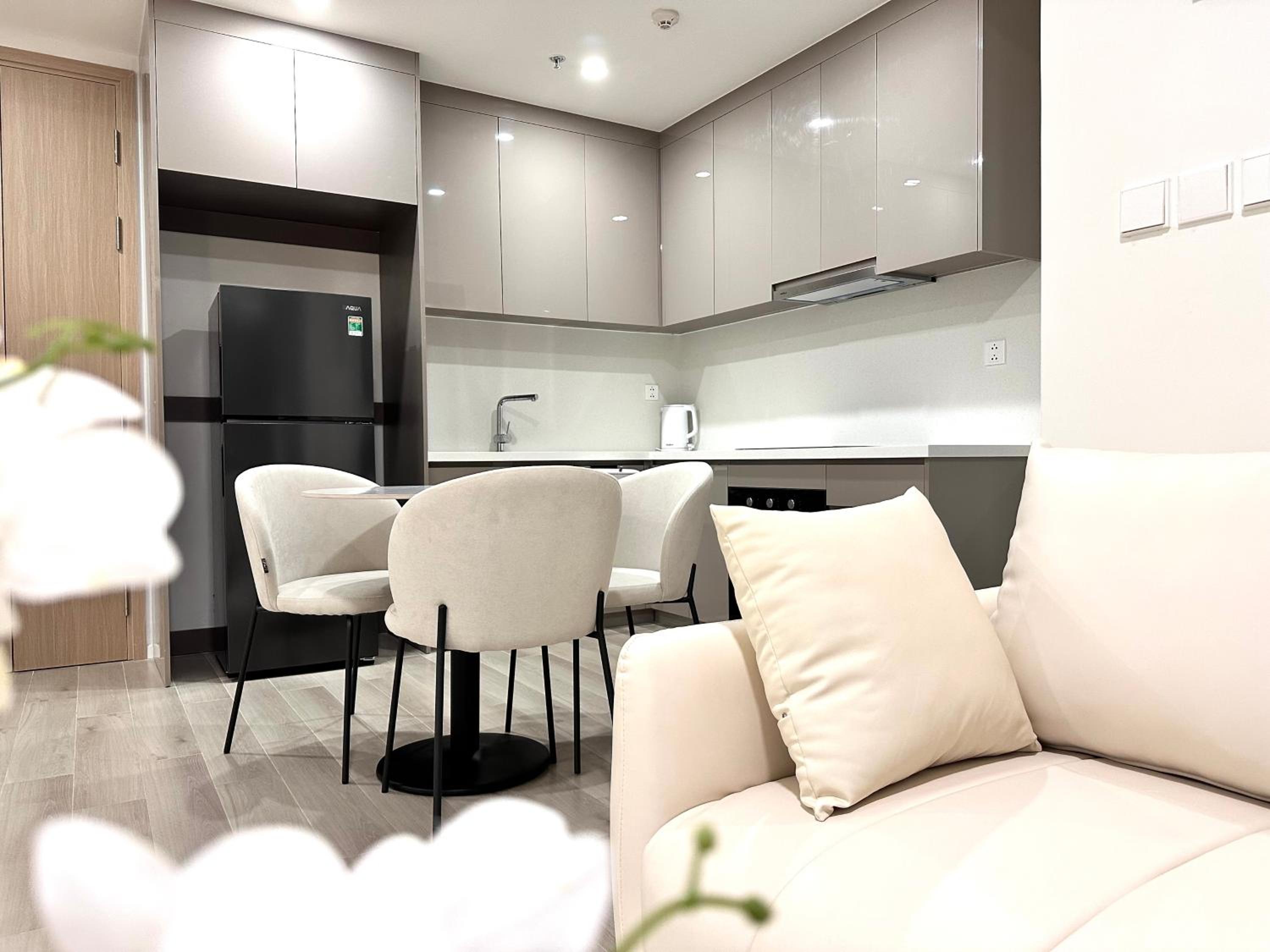 CĂN HỘ 1PN 2 GiƯỜNG MASTERI CENTRE POINT NGAY VINCOME view 4