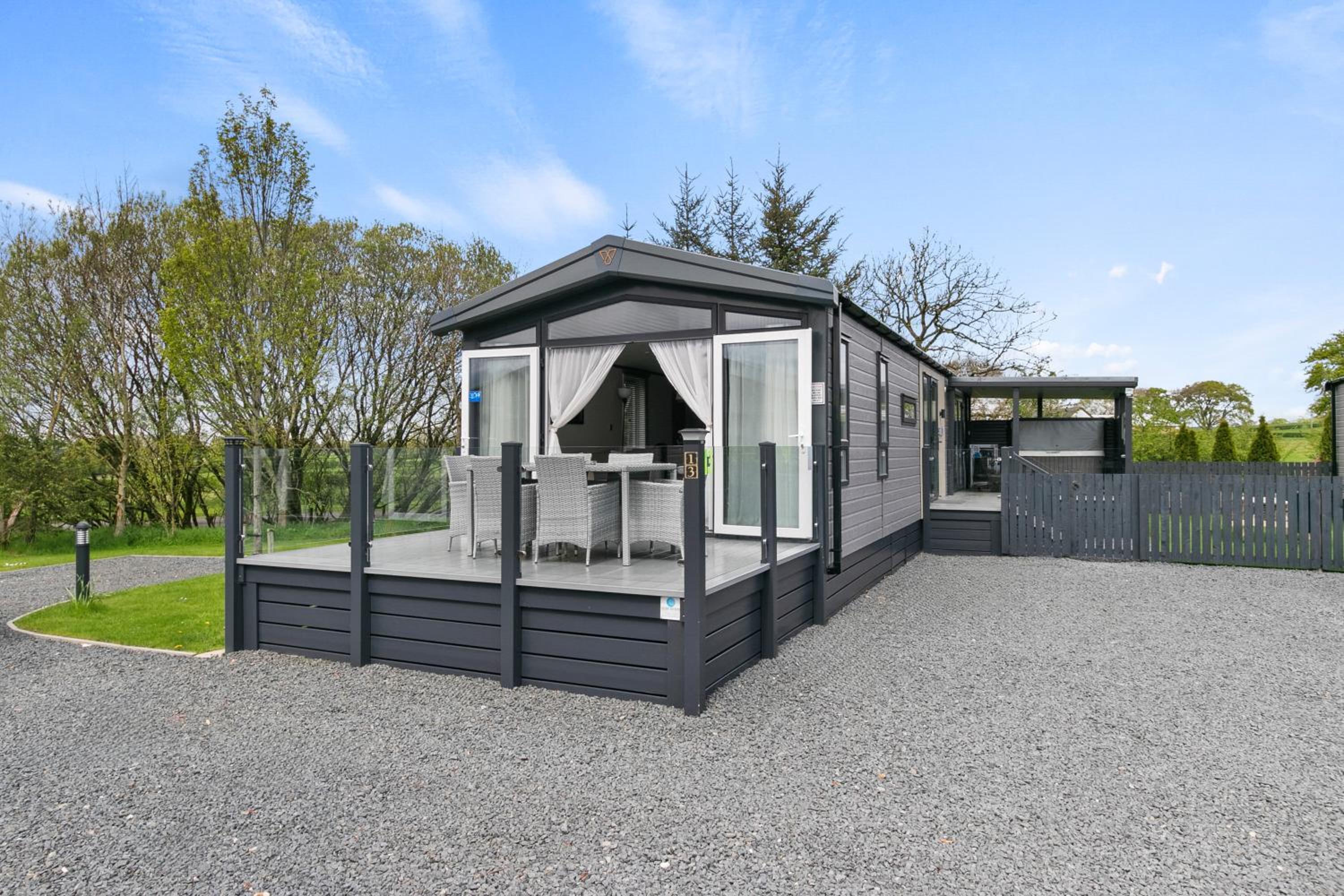 Arranview Lochside Pods & Lodges all with private Hot-tubs view 4