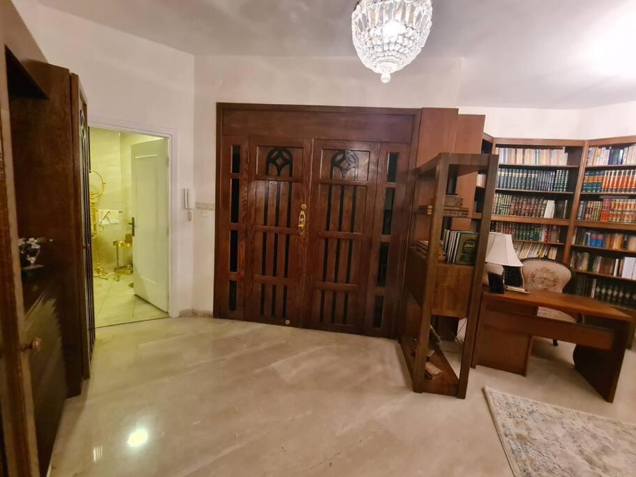 Luxurious Ground Floor of a Villa in Elite Area view 3
