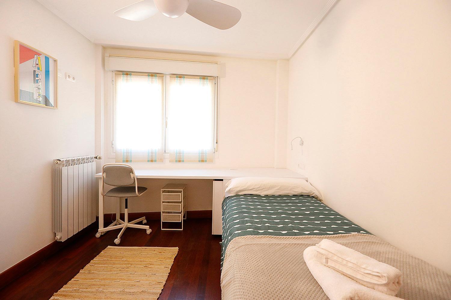 San Sebastian Orio apartment on the beach garage
