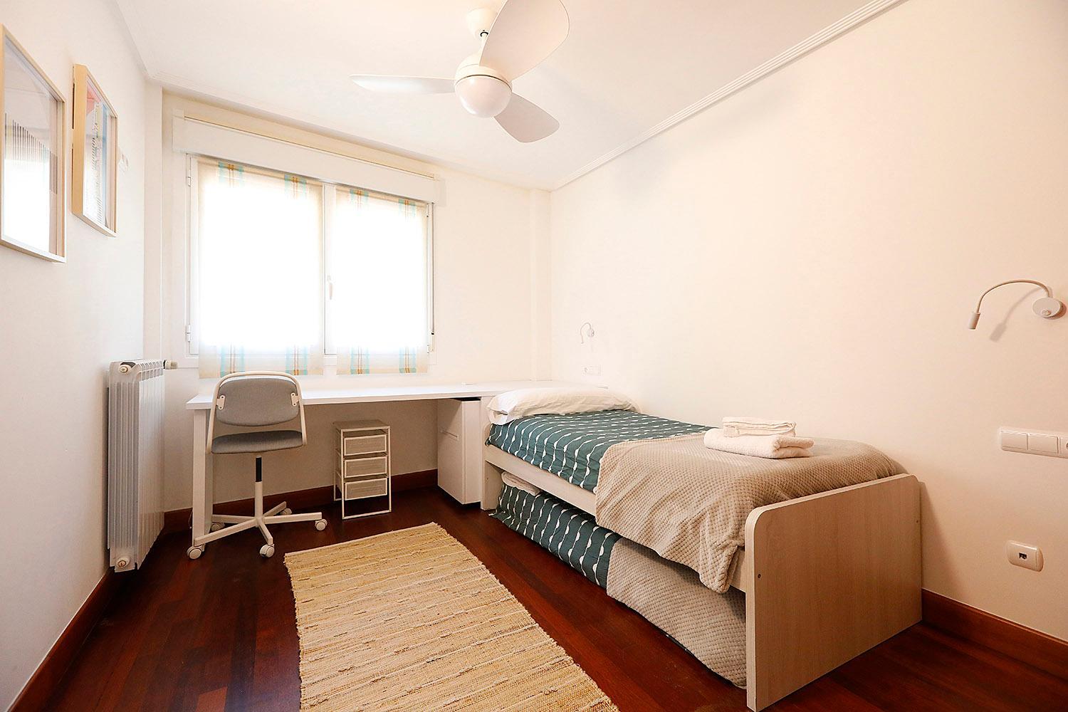 San Sebastian Orio apartment on the beach garage
