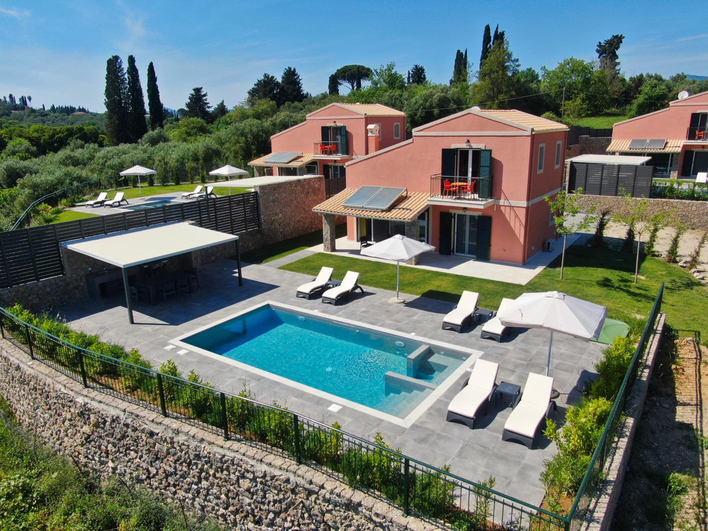 Castelia Luxury Villas