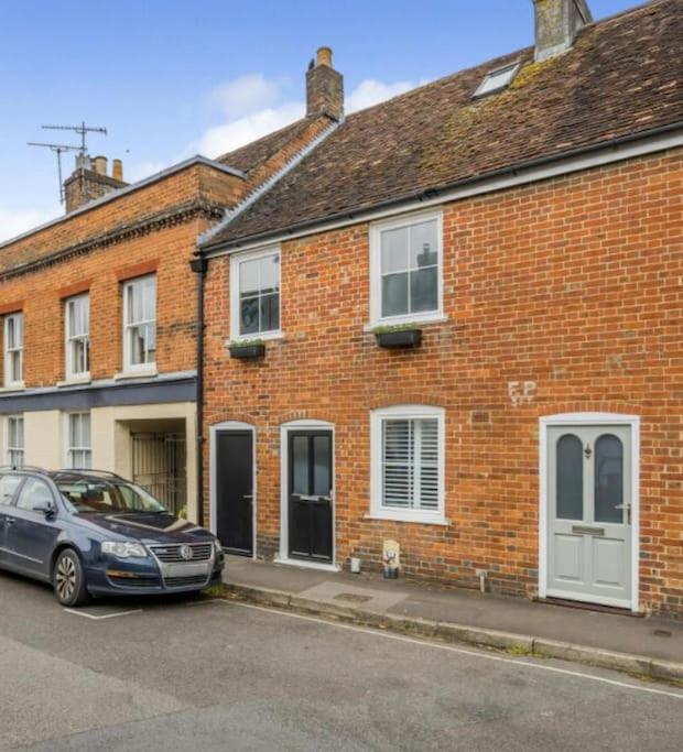 Romsey Vacations - 3 bedroom house, central Romsey, Paultons Park - Property Image 7