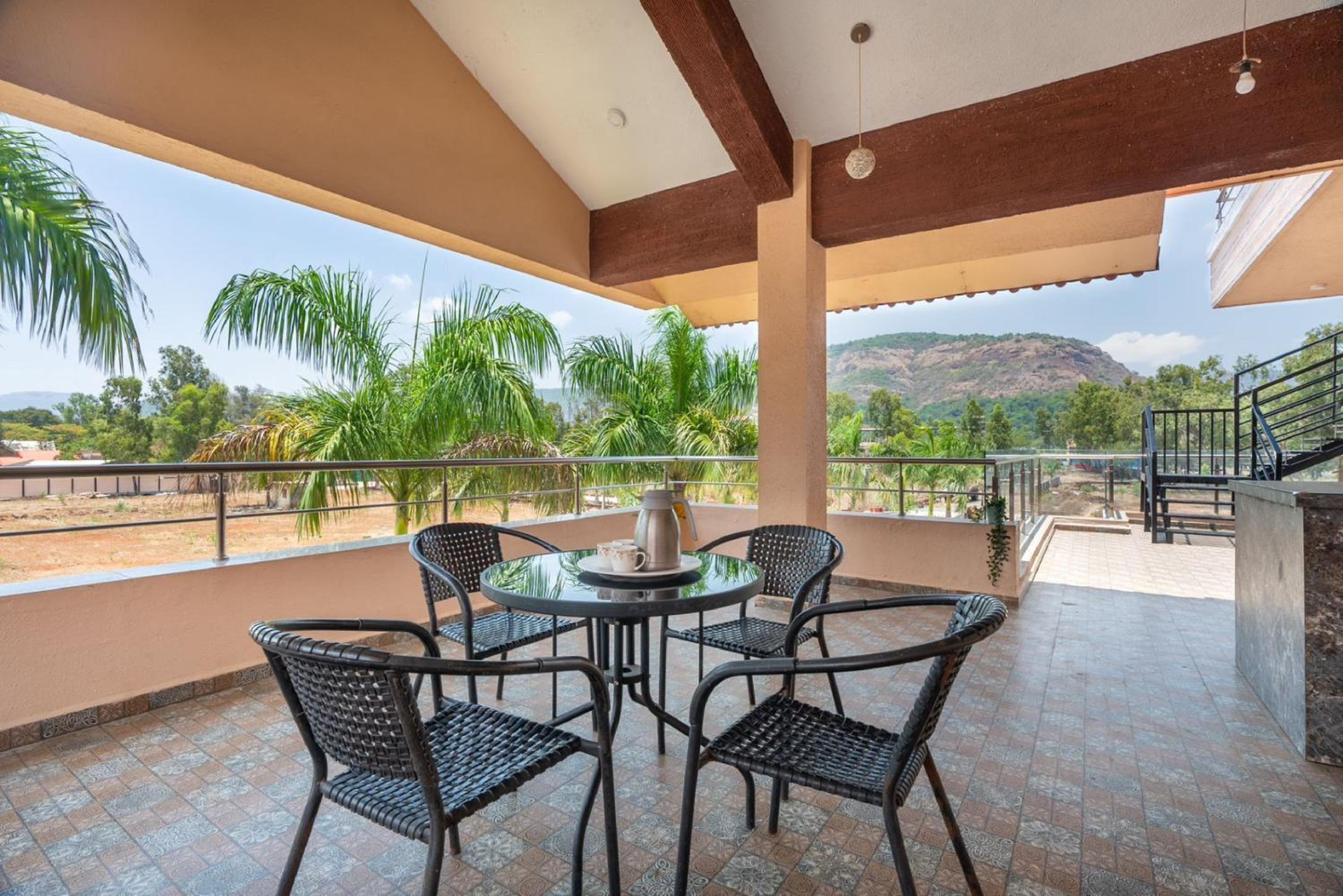 Twin Manor 6BHK view 3