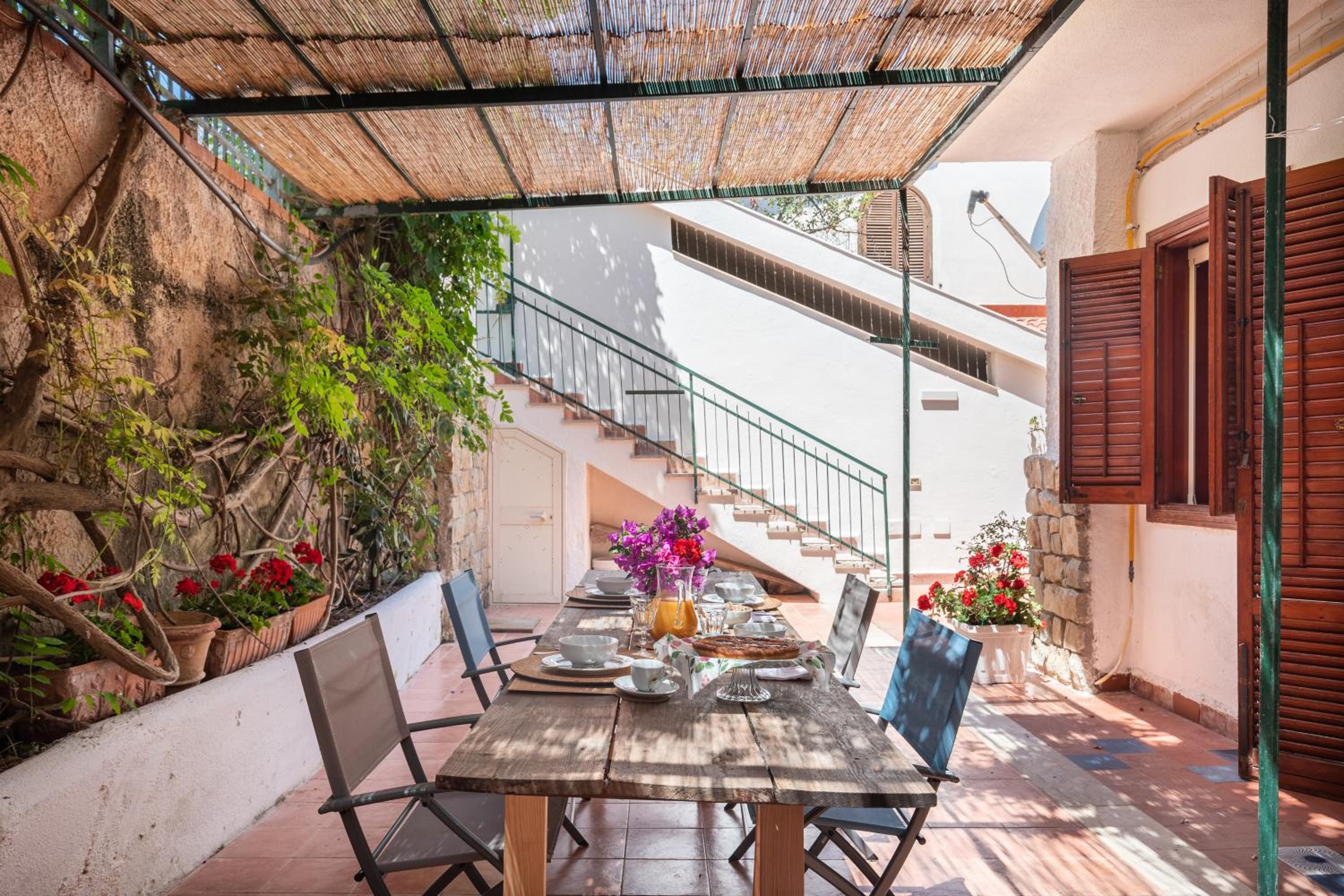 Le Casette all'Addaura by Domus Sicily