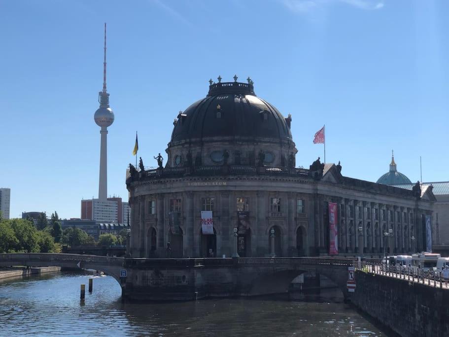 Berliner Altbaubauwohnung in Mitte
