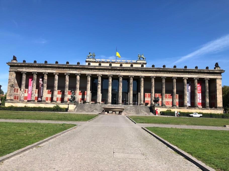 Berliner Altbaubauwohnung in Mitte