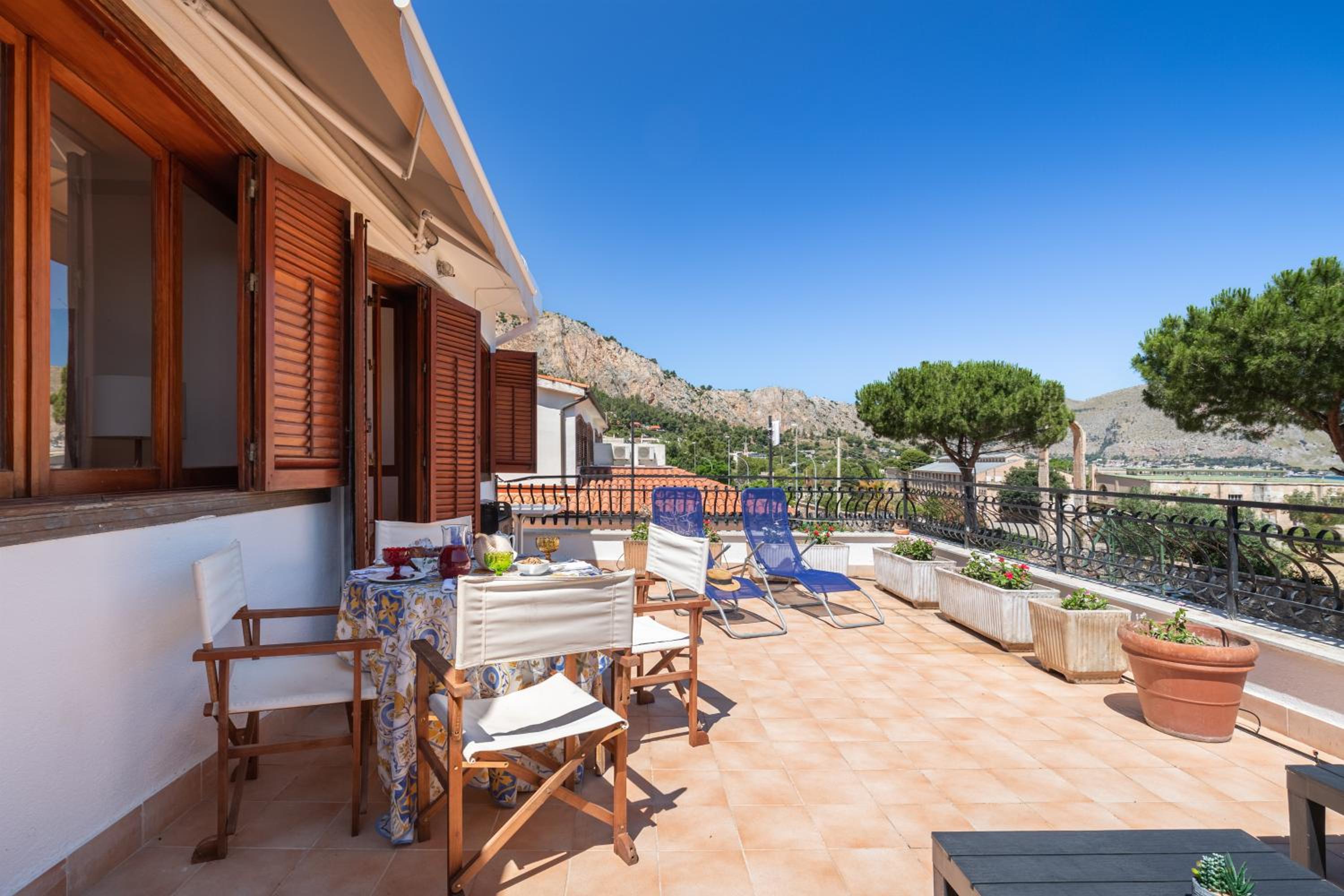 Le Casette all'Addaura by Domus Sicily