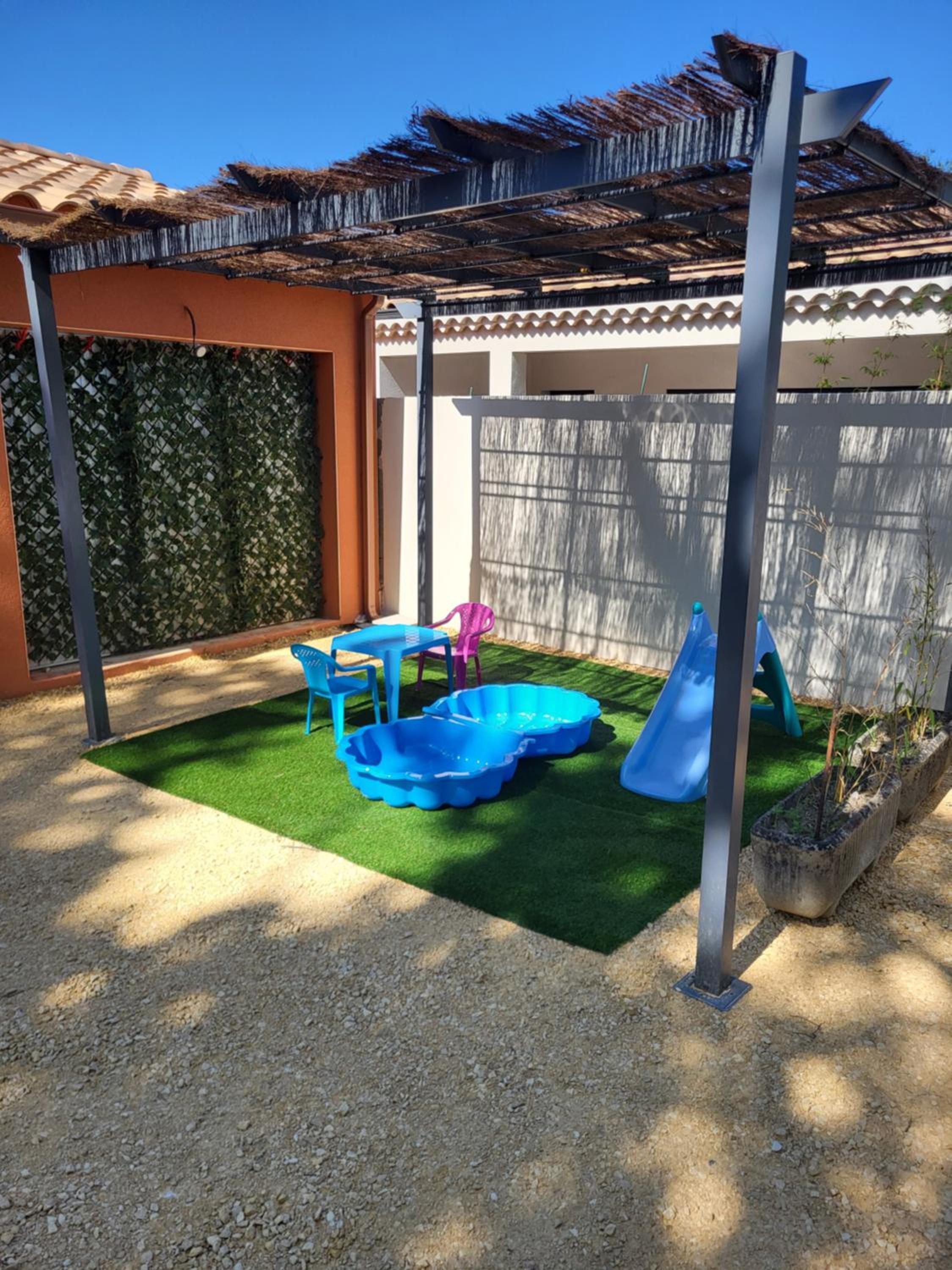 Photo 28