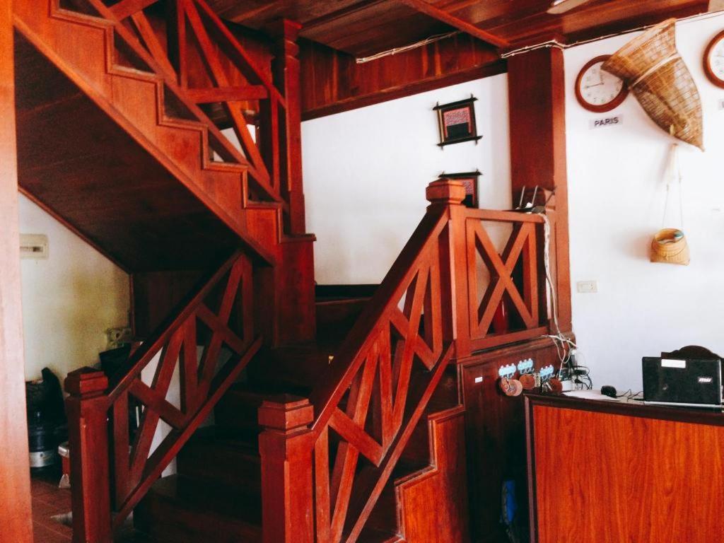 Pangkham Lodge