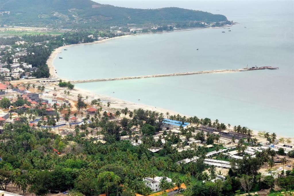 Grand Metro Park Bay Hotel