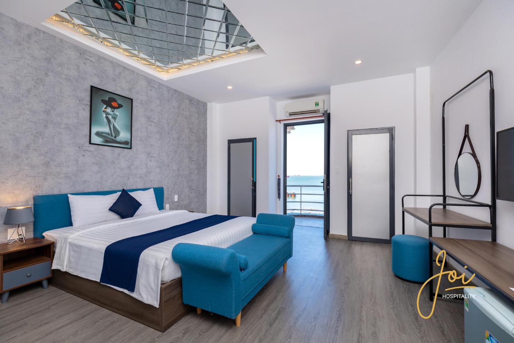 Joi Home Beachfront