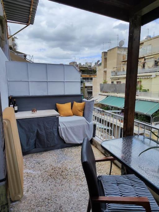 Cozy Penthouse in Athens Center