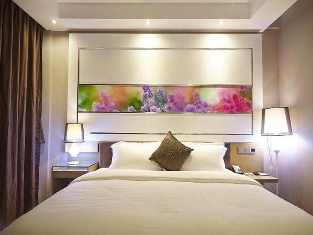 Lavande Hotel Wuhan Huanghelou Branch