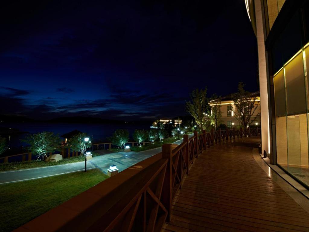 New Century Resort Yuyao Siming Lake