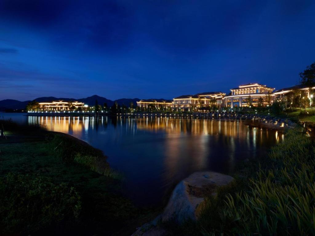 New Century Resort Yuyao Siming Lake