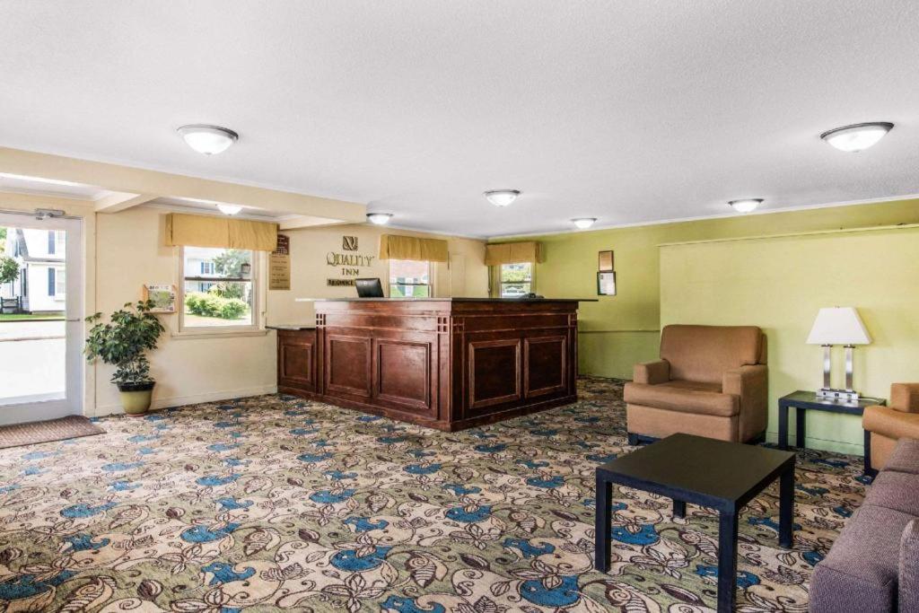 Quality Inn Barre-Montpelier view 5