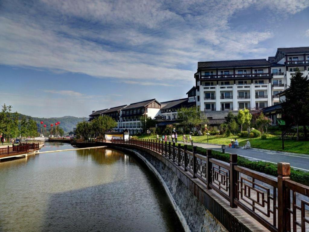Oriental Spring Resort Dalian