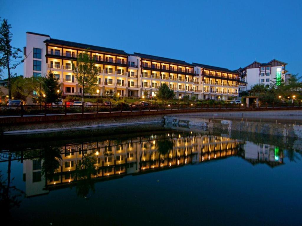 Oriental Spring Resort Dalian