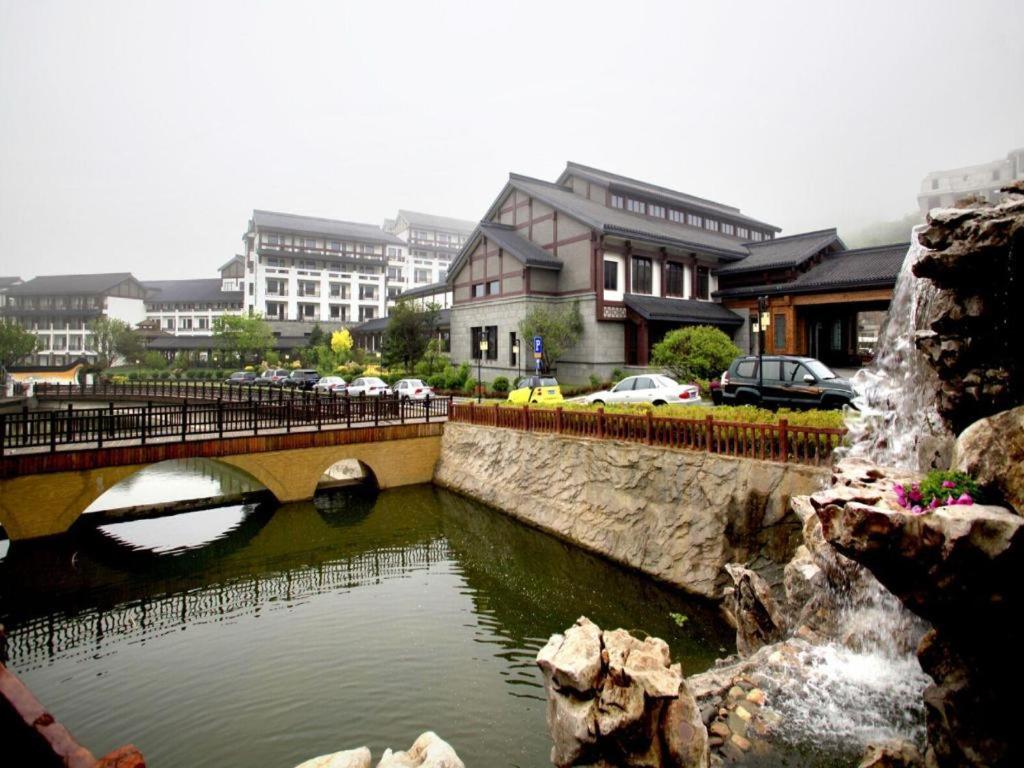 Oriental Spring Resort Dalian