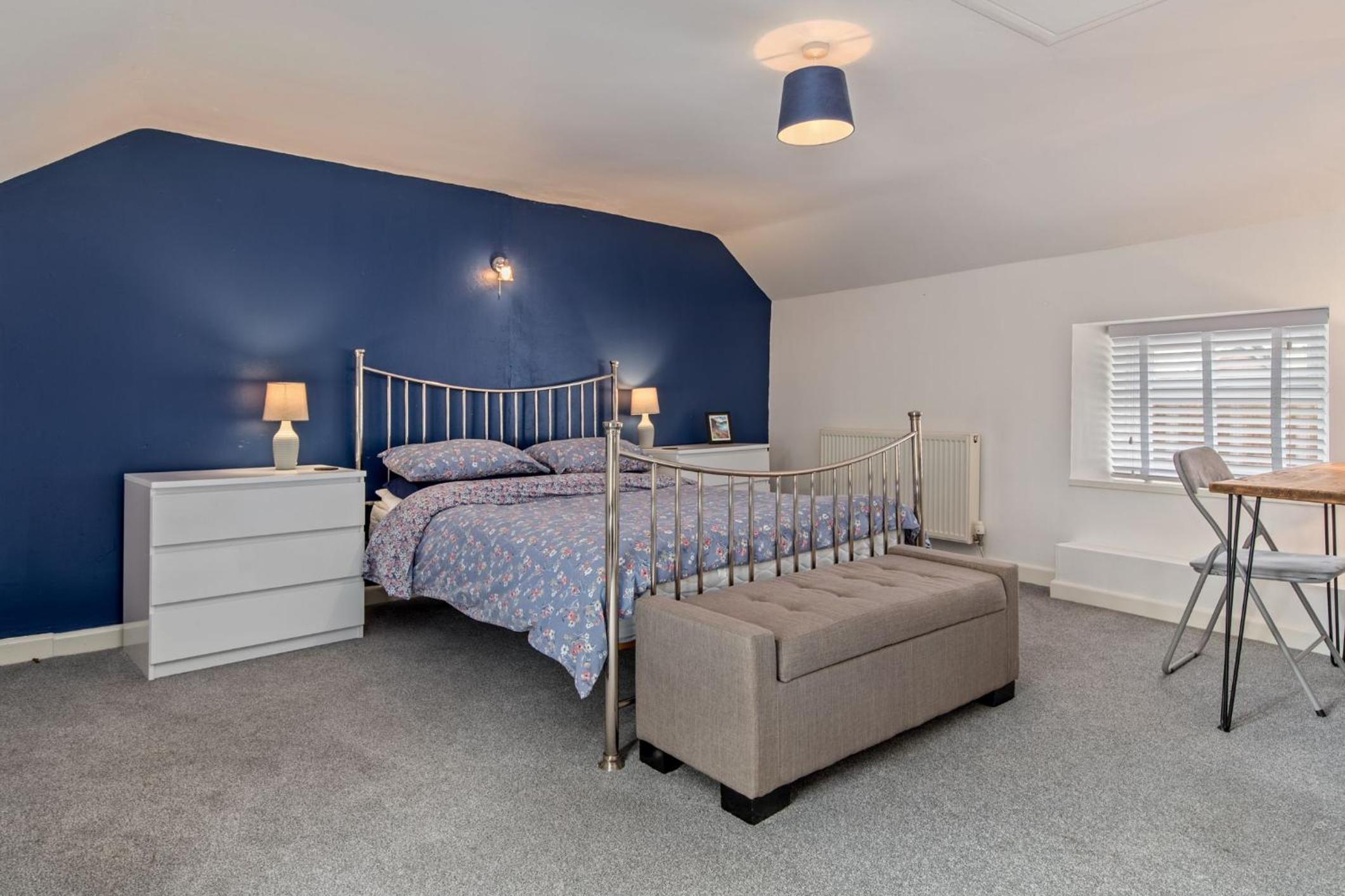 Y Bwthyn - traditional cottage with log burner on a quiet street in town centre view 3