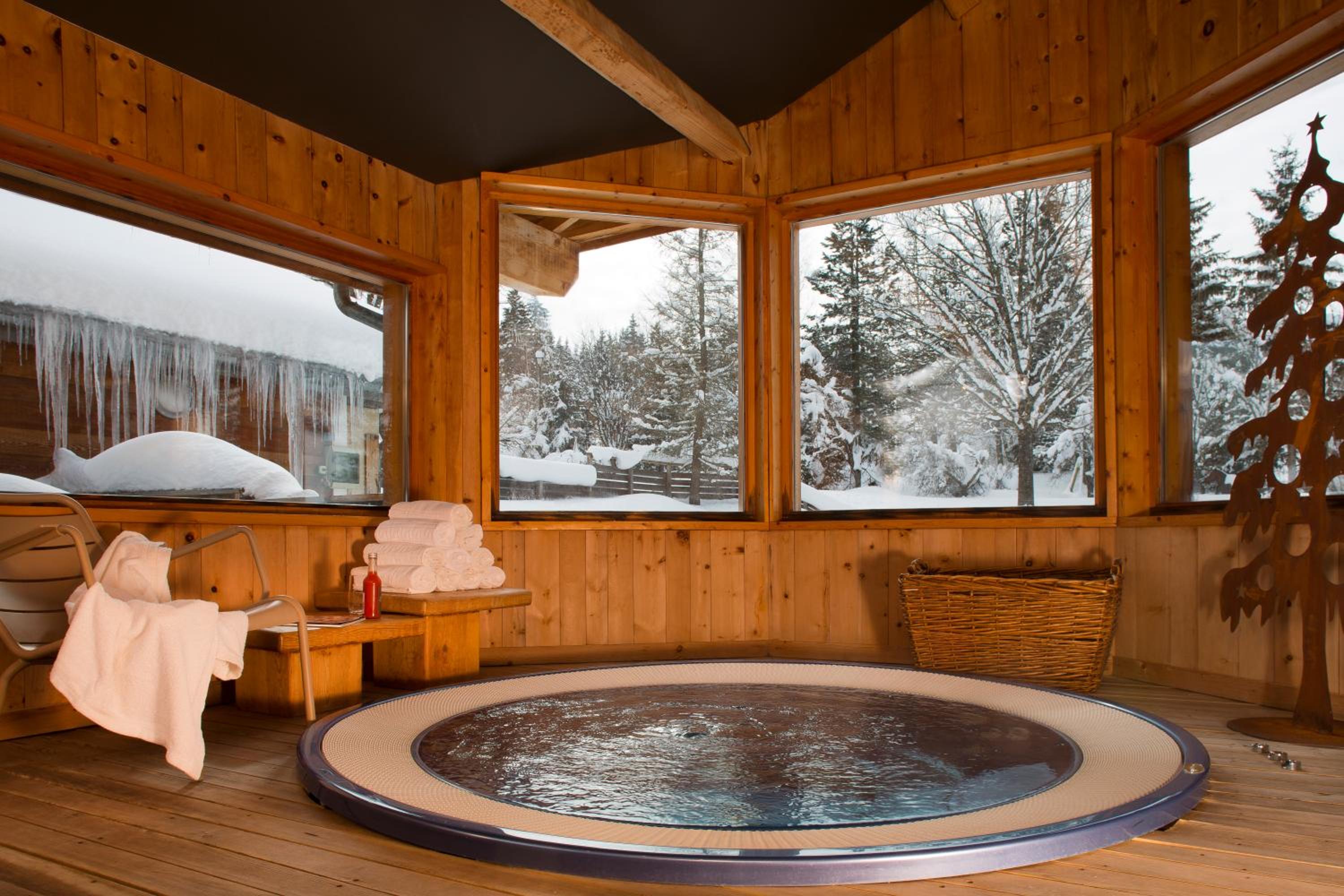 Jacuzzi