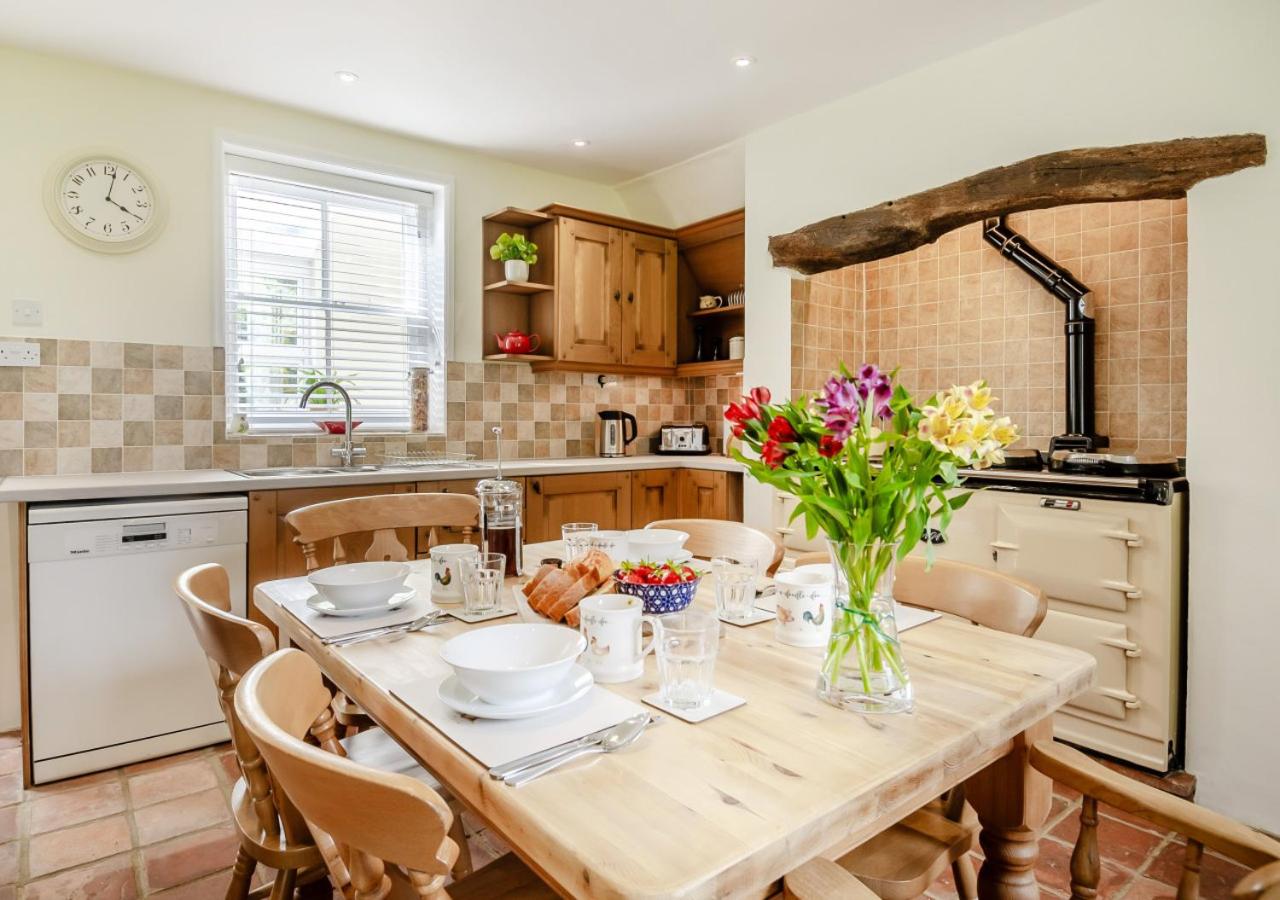 5 Bed in Whissonsett oc-m29114