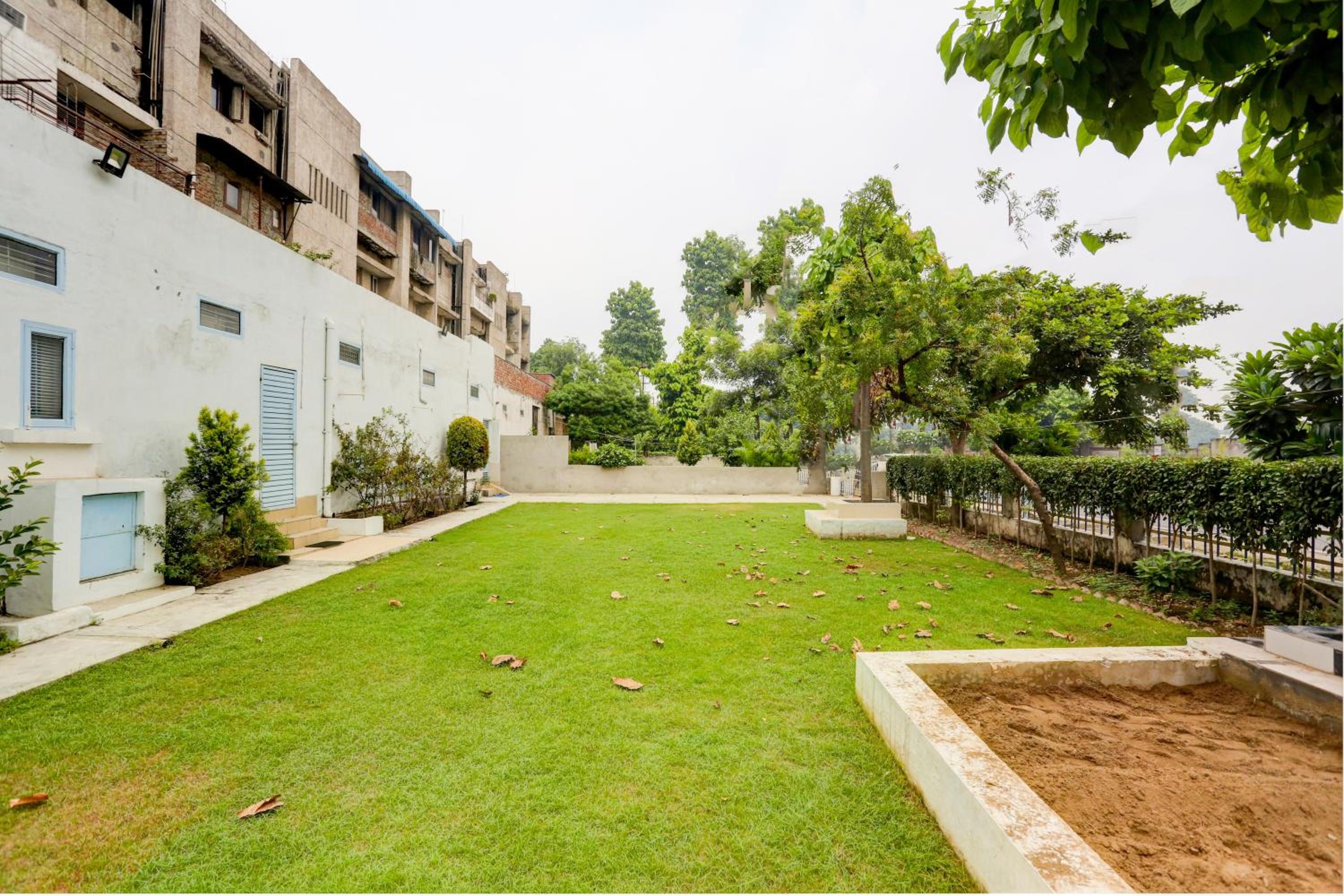 Hotel O R- Galaxy Guest House view 4