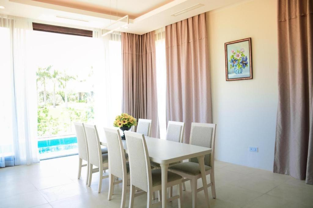 Diamond Bay Golf and Villas