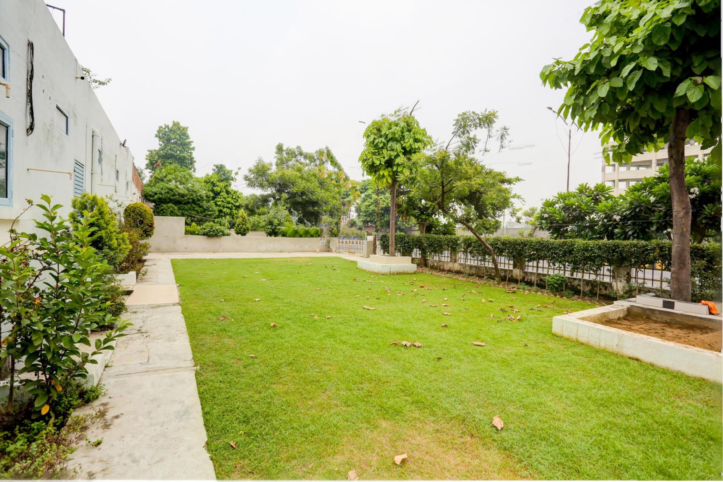 Hotel O R- Galaxy Guest House view 5