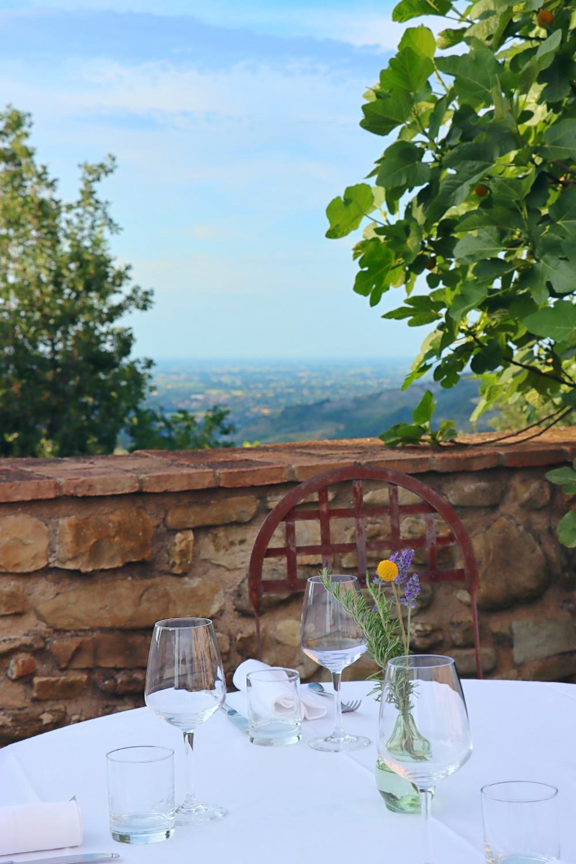 Castello di Viano view 5