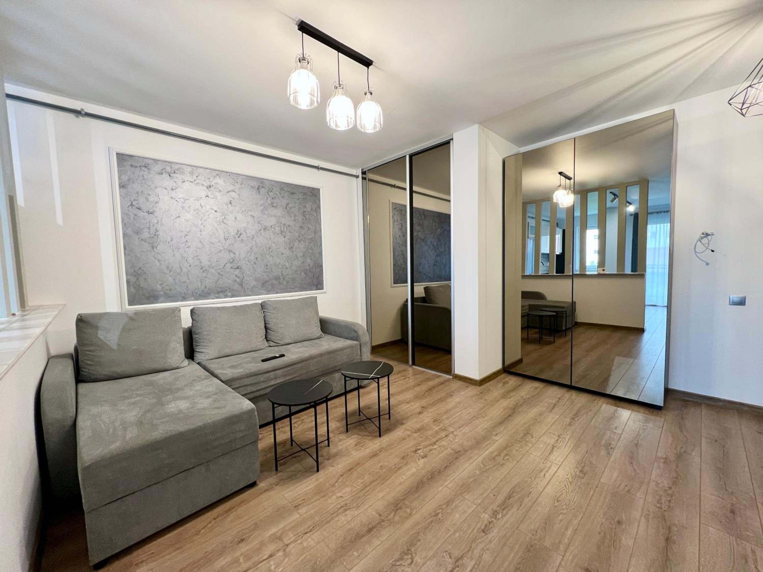 LOTUS APARTAMENTS