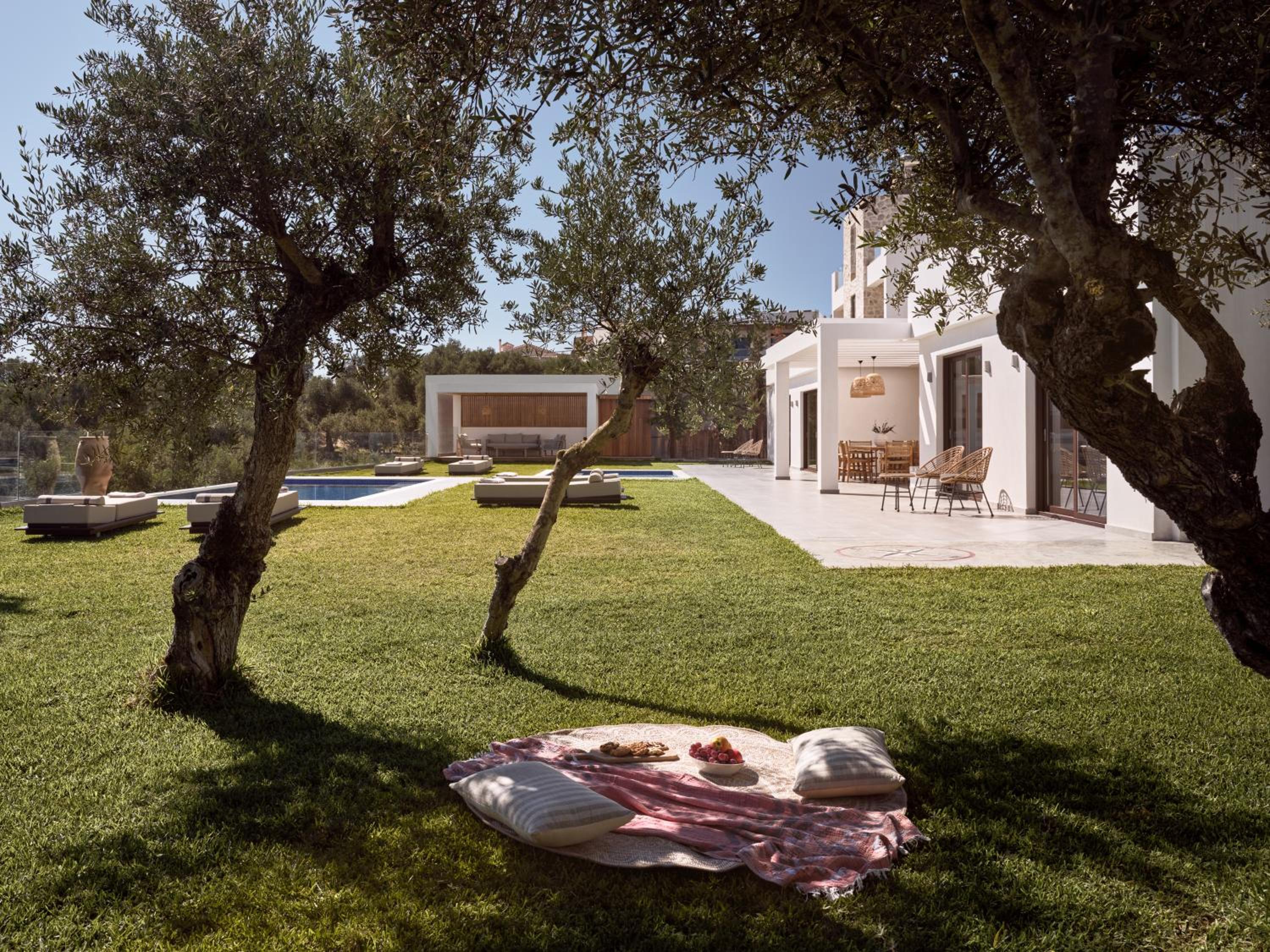 Cicada Exclusive Villa, a Sea View Gem, By ThinkVilla photo 3