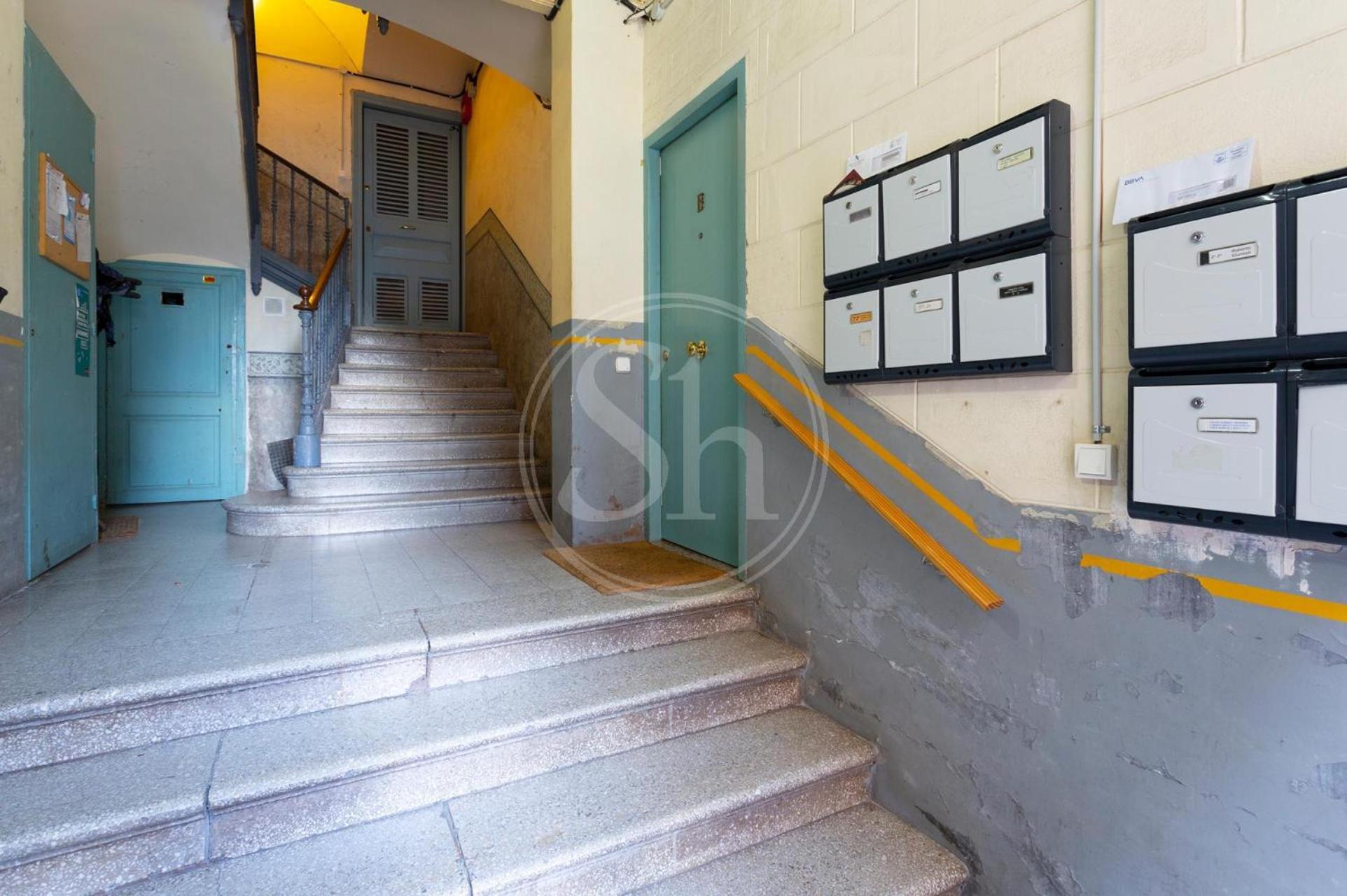 Apartamento con Terraza en Poble Sec