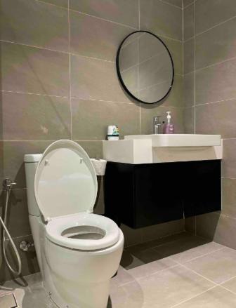 Quill Residence Luxury 3Pax Designer Suite by Hausome