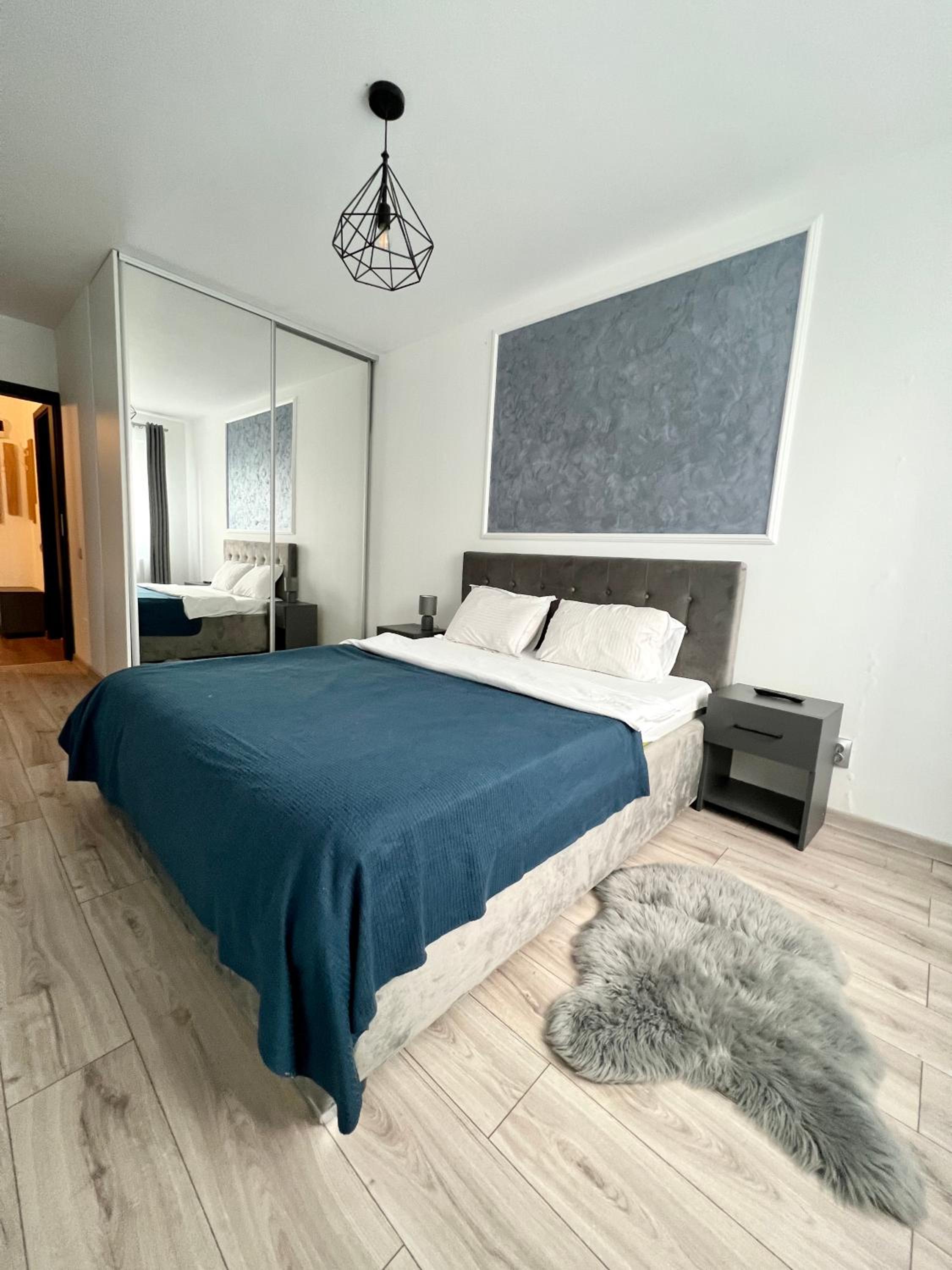 LOTUS APARTAMENTS