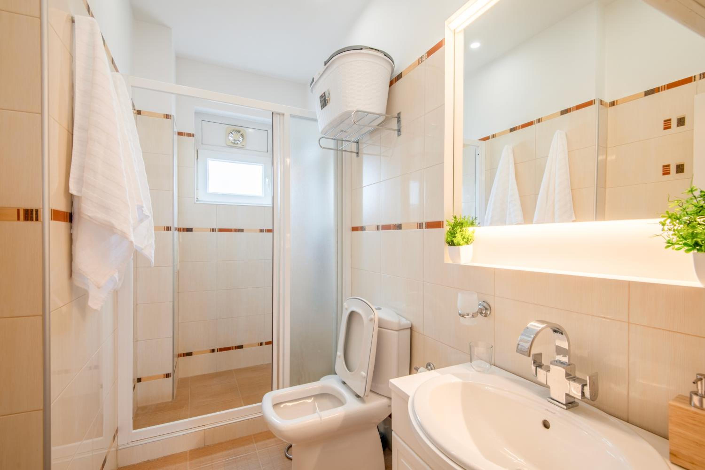 A luxurious 2 bedroom apartment in center Sofia