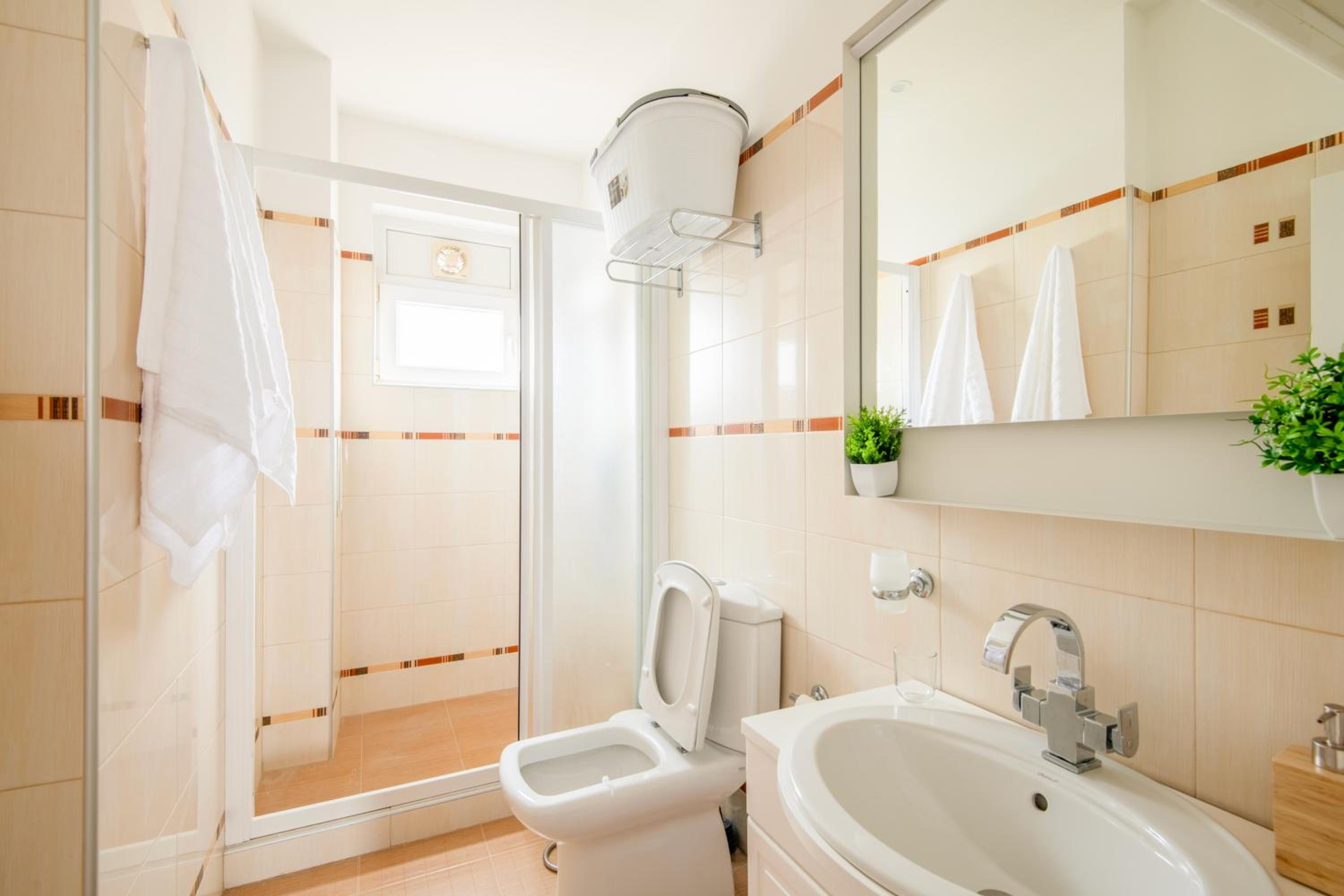 A luxurious 2 bedroom apartment in center Sofia
