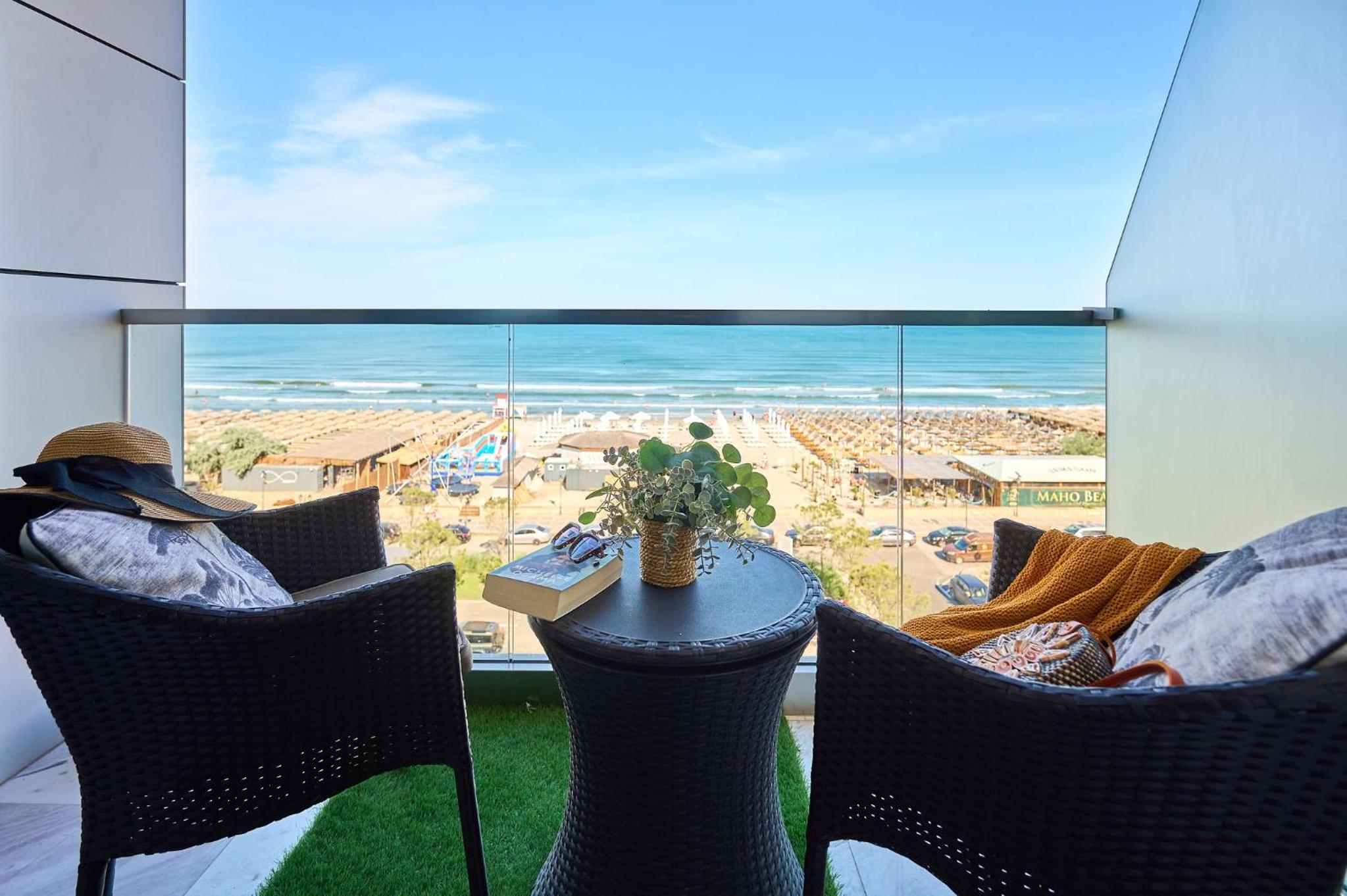 Alma Apartment in Infinity Beach Resort - parking view 2
