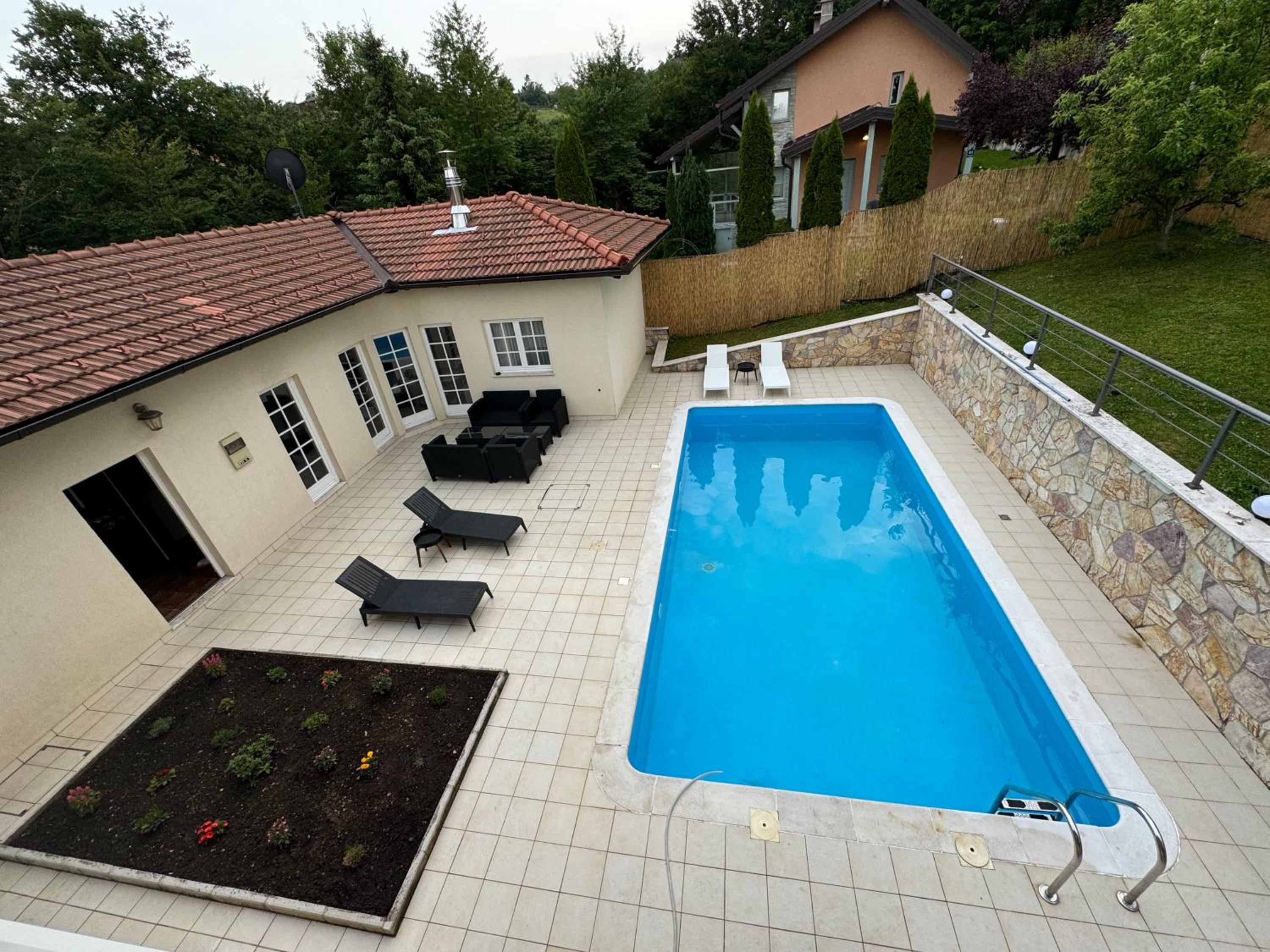 Villa RELAX Miševići