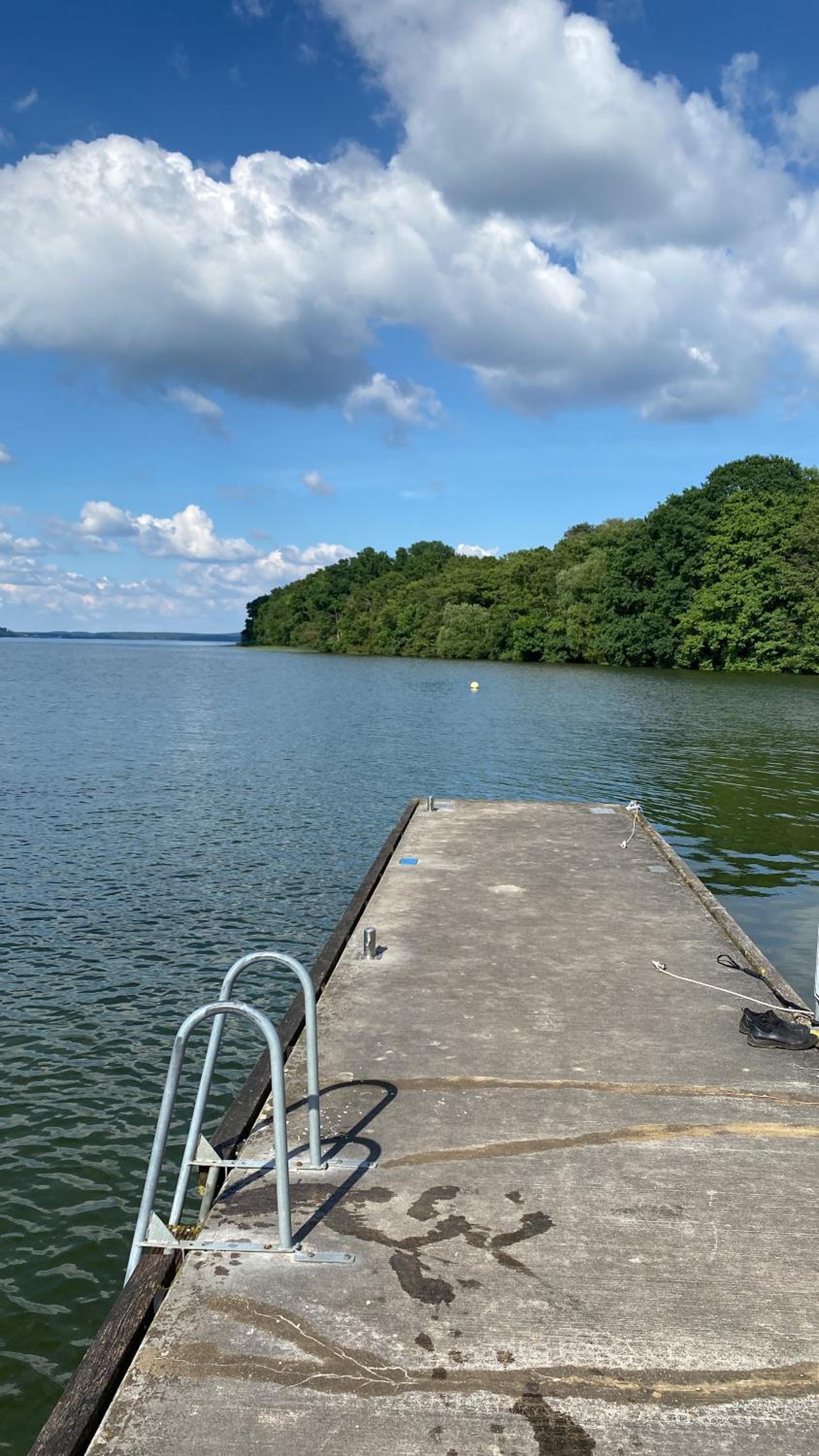 Ferienwohnung Plaue Auszeit mit Privatstrand und Bootsliegeplatz