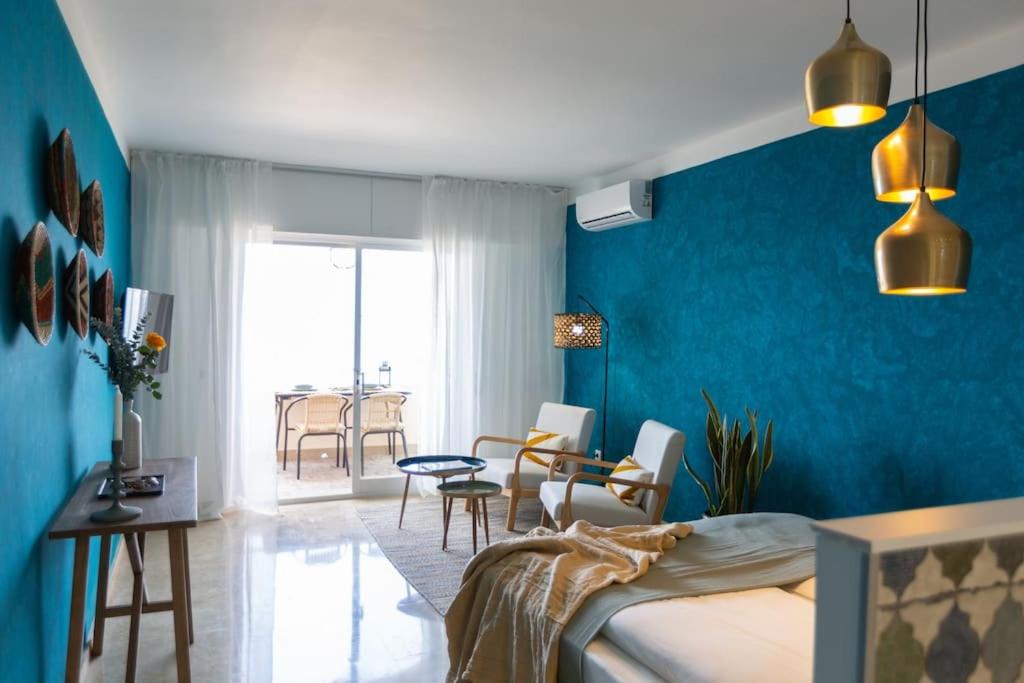 New Design Studio Apartment on the Beach