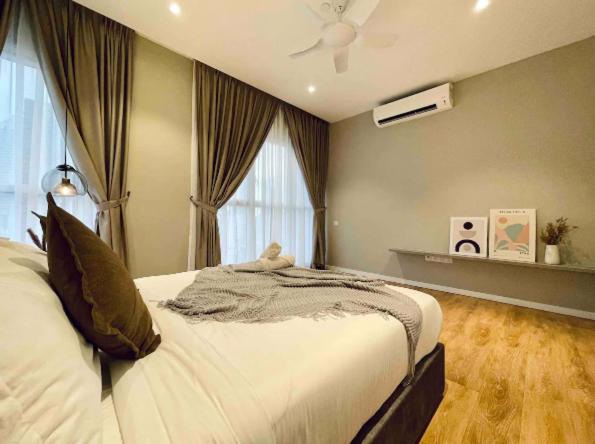 Quill Residences KLCC by Hausome