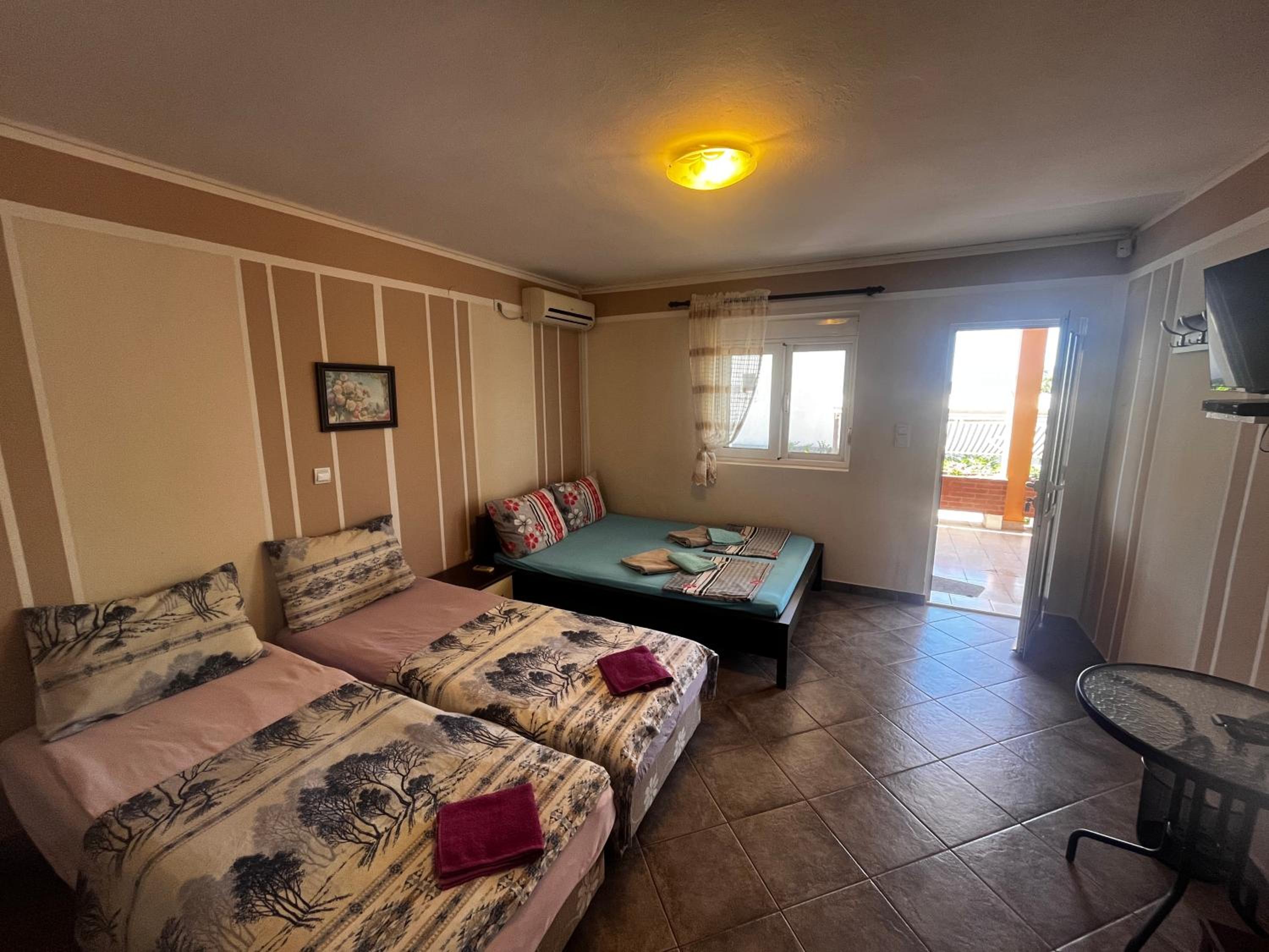 Apartments in villa Viktoria view 2