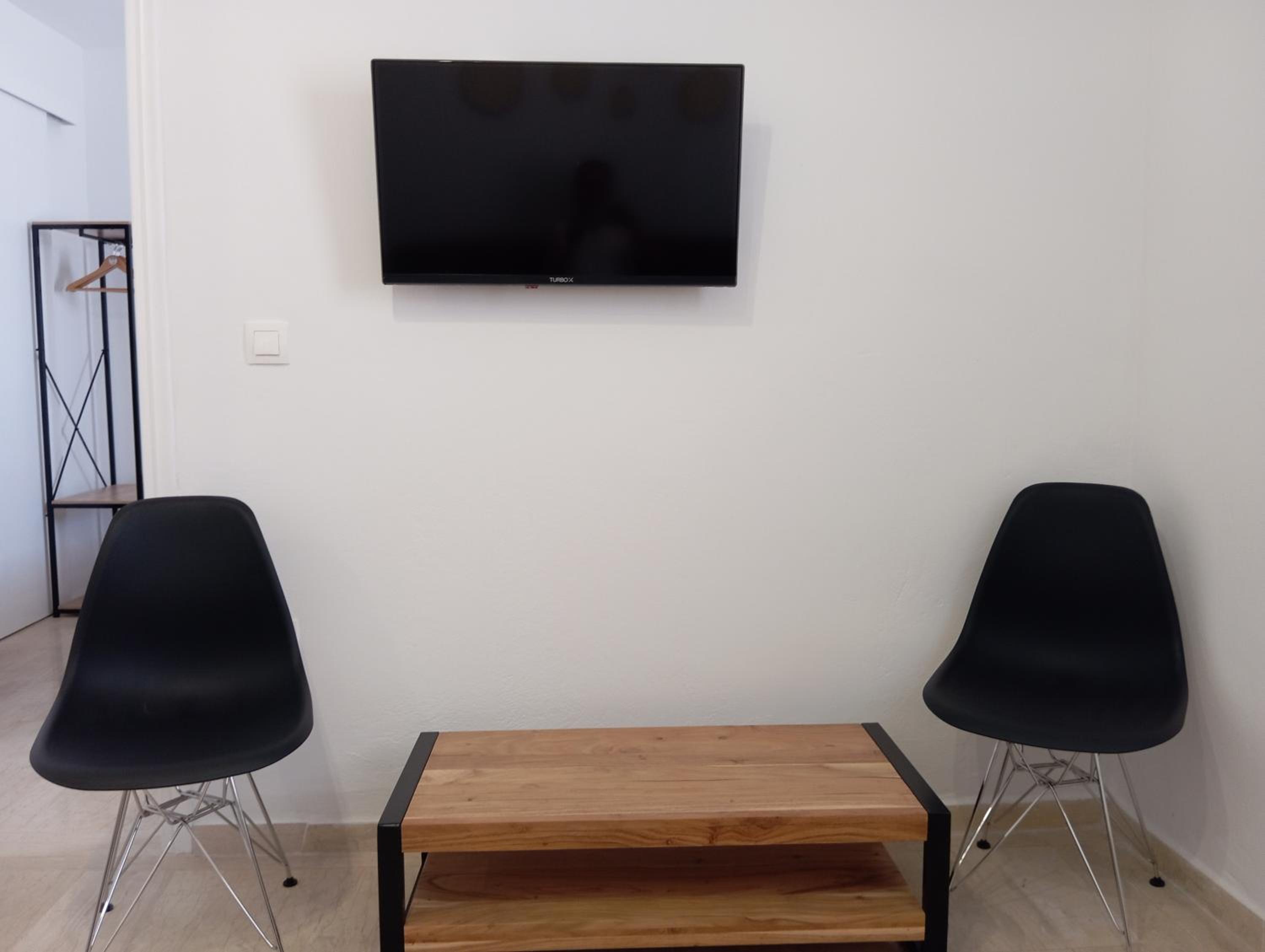 Captain's Studios photo 2