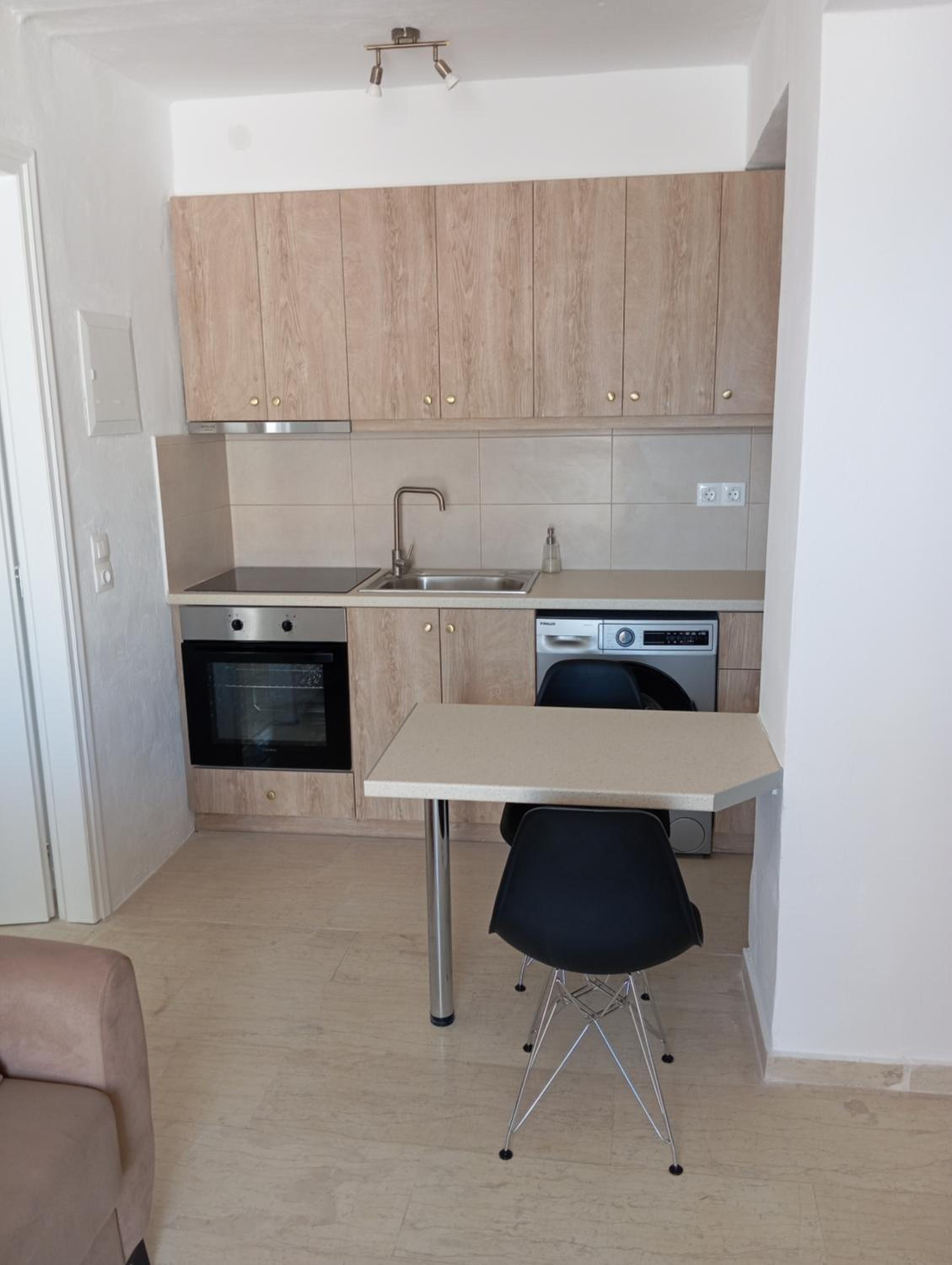 Captain's Studios photo 4